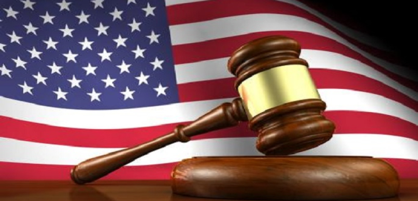 واشنطن بوست : قاض أمريكي يحظر العمل بإجراءات ترامب بشأن المهاجرين