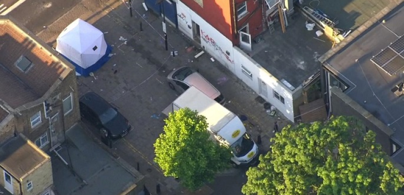 11 قتيلاً وجريحاً فى عملية دهس لمصلين لدى خروجهم من مسجد بلندن