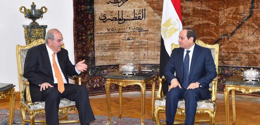 الرئيس السيسي يبحث مع إياد علاوي تطوير العلاقات مع العراق
