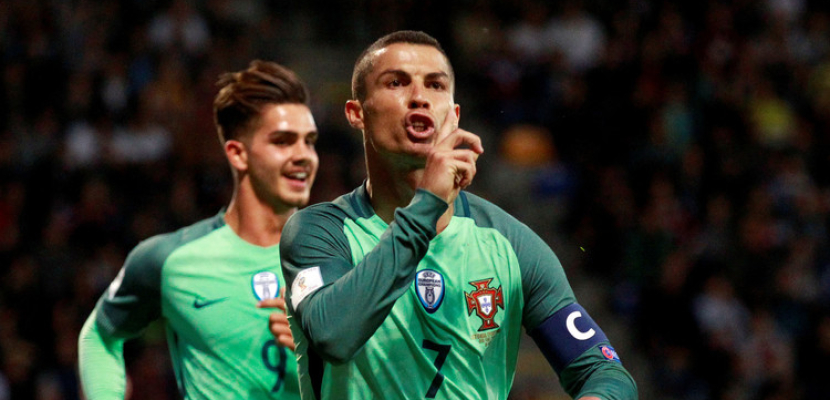 رونالدو يقود البرتغال للفوز على لاتفيا بثلاثية في تصفيات كأس العالم