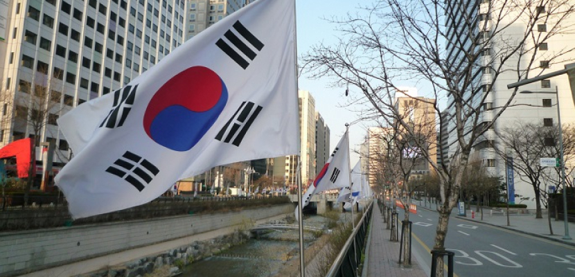 كوريا الجنوبية تعلن قربها من تصنيع “قنبلة التعتيم” التي تعطل أنظمة الطاقة