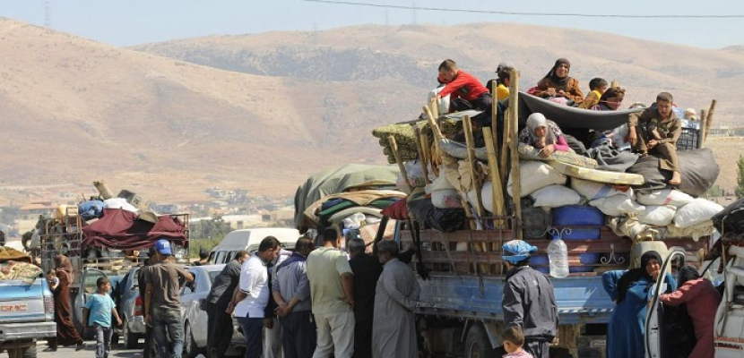 عودة مئات السوريين إلى حى الوعر بحمص .. وطلبات عودة الآلاف