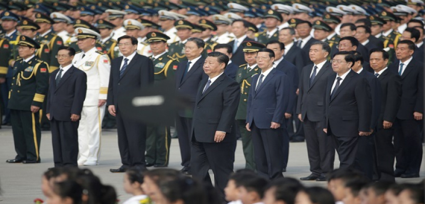 الرئيس الصينى يحضر احتفالية تكرم أبطال الشعب بميدان”تيانانمن” ببكين