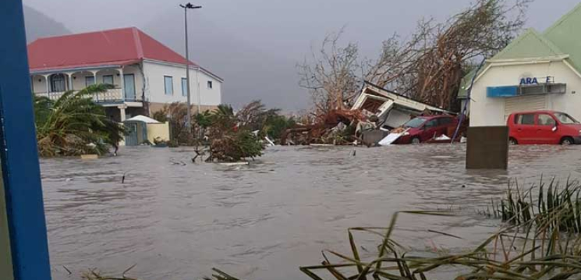 الإعصار ايرما يدمر 95% من الجزء الفرنسي من جزيرة سان مارتن في البحر الكاريبي