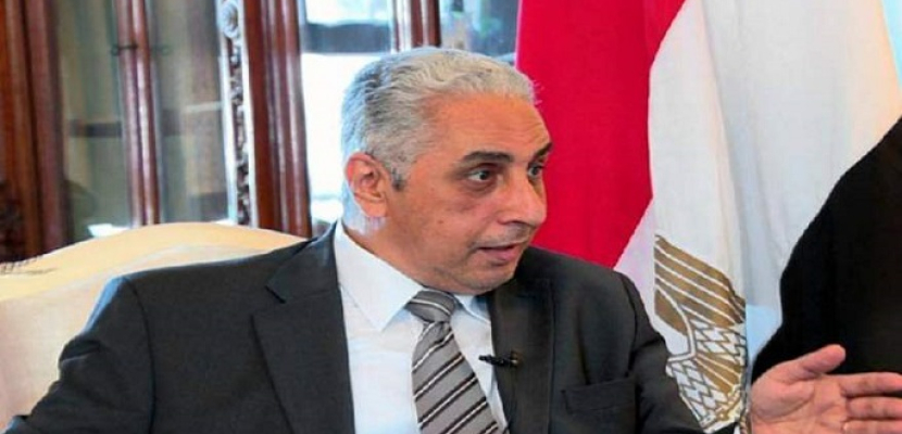 سفير مصر ببكين يدعو إلى بذل كافة الجهود من أجل رفعة شأن مصر