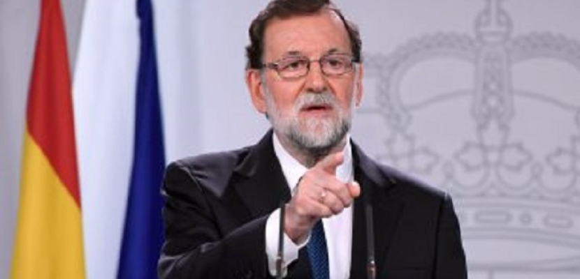 إسبانيا تطالب بإقالة حكومة كتالونيا وحل برلمان الإقليم