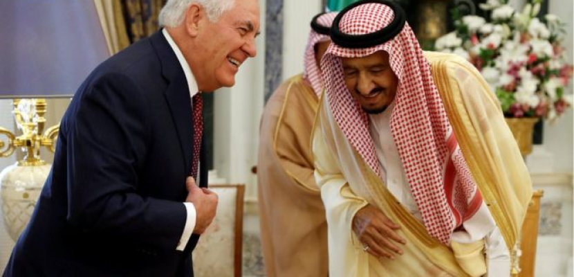 تيلرسون من السعودية: واشنطن حريصة على وجود علاقات طيبة مع قطر