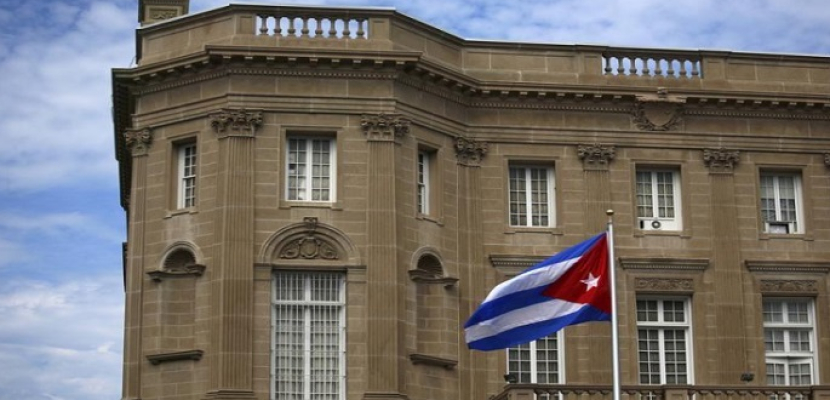 مصادر : أمريكا تعتزم طرد نحو ثلثى طاقم السفارة الكوبية
