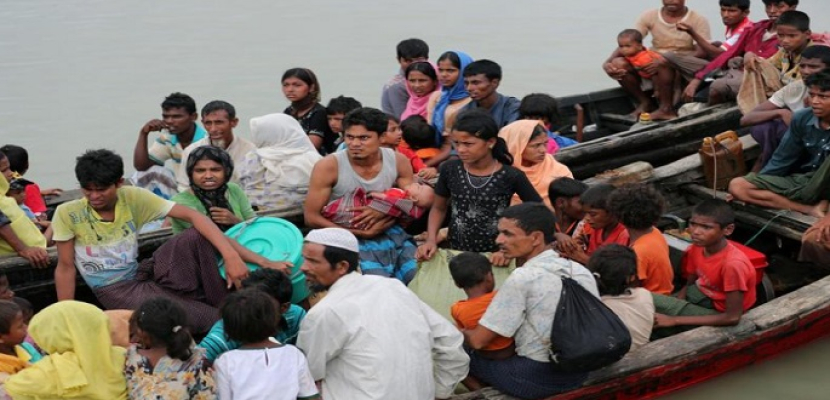 انقلاب قارب يقل لاجئين من ميانمار قبالة بنجلاديش