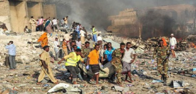 ارتفاع حصيلة ضحايا تفجيري مقديشيو إلى أكثر من 300 قتيل ومئات المصابين