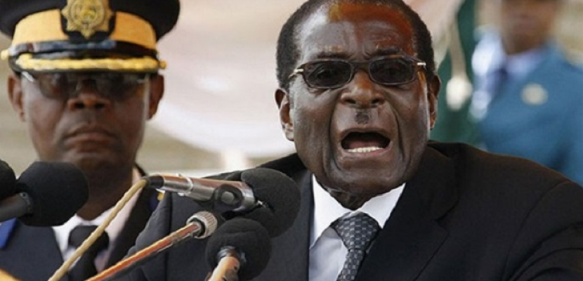 موجابي يخالف توقعات باستقالته من رئاسة زيمبابوي