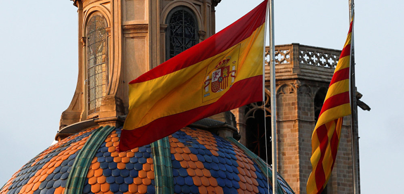 إسبانيا ستحاكم 13 زعيما من كتالونيا بتهمة التمرد