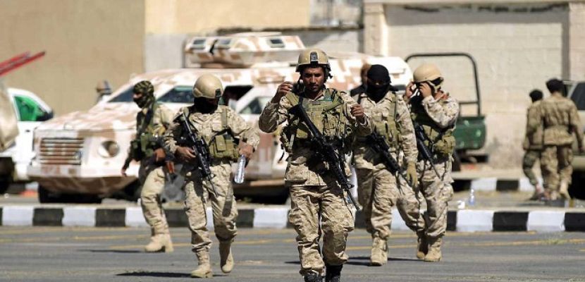 قوات علي عبد الله صالح تواصل تقدمها بصنعاء وتسيطر على مبنى وزارة الداخلية