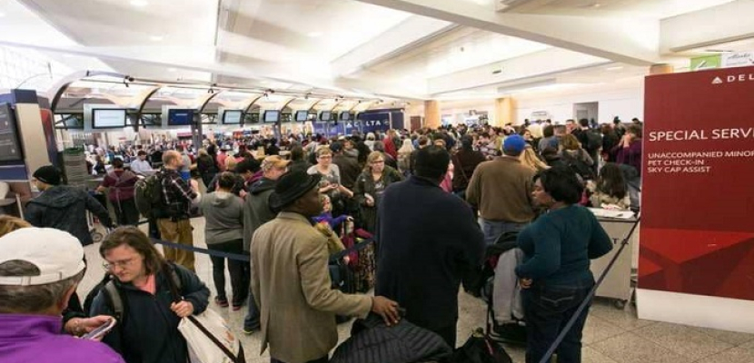 عطل مؤقت بأجهزة كمبيوتر مكاتب الهجرة بمطارات أمريكية
