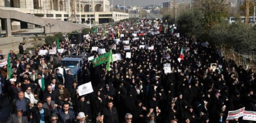 وول ستريت جورنال: تظاهرات طهران تشكل تحديا جديدا أمام النظام الايراني الحاكم