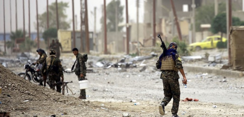 عشرات القتلى فى هجوم لداعش ضد “سوريا الديمقراطية” شرقى دير الزور