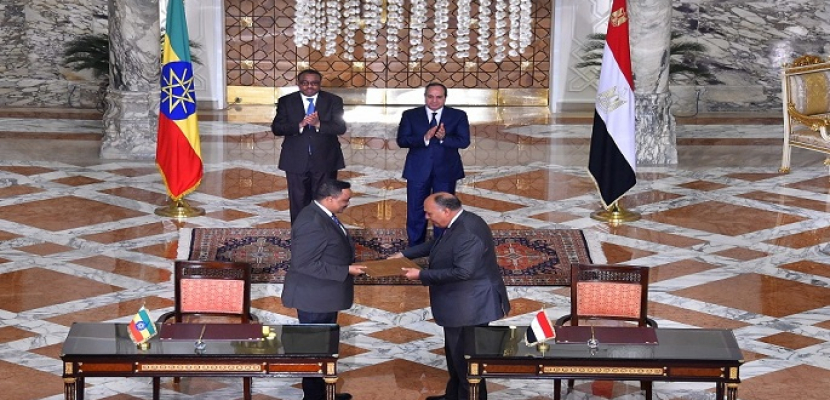 بالفيديو والصور.. الرئيس السيسي ورئيس الوزراء الاثيوبي يشهدان توقيع عدد من الاتفاقيات الثنائية