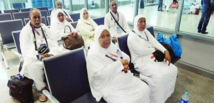 مصر للطيران تبدأ أولى رحلات موسم الحج من مطار برج العرب