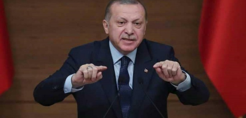 فايننشال تايمز : أردوغان يبحث عن حلفاء جدد للخروج من الأزمة المالية