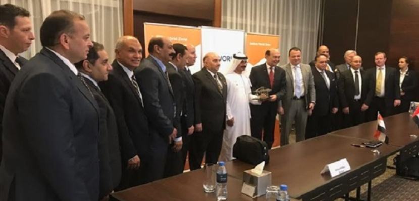 موانئ دبي توقع اتفاقية لتنفيذ المرحلة الأولى من مشروع “السخنة العالمية” بمحور قناة السويس