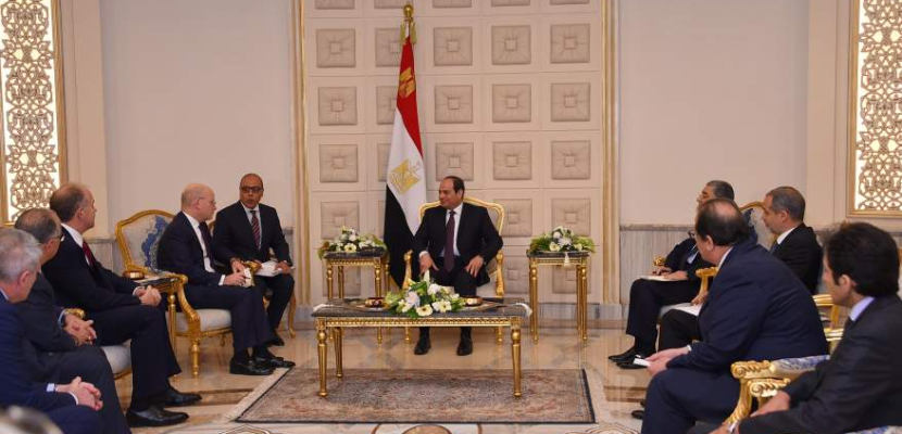 الرئيس السيسي يعرب عن تطلعه لزيادة استثمارات شركة “جنرال إليكتريك” في مصر