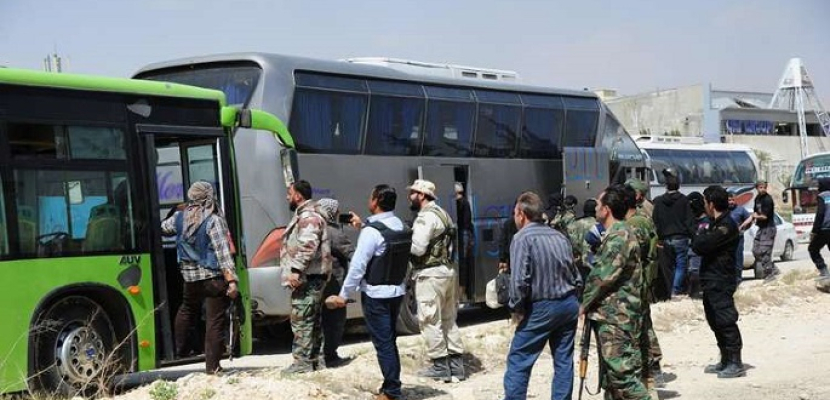 خروج الدفعة الثانية من مسلحي جنوب الغوطة الشرقية إلى إدلب