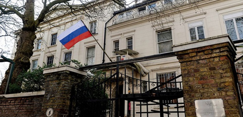 روسيا تحذر رعاياها من إرسال أطفالهم إلى المدارس الصيفية في بريطانيا
