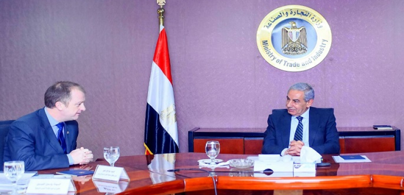قابيل : مصر حريصة على تعزيز الشراكة مع منظمة العمل الدولية