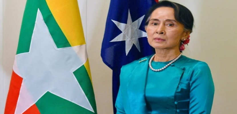 زعيمة ميانمار سو كي تحث الشعب على الوحدة وسط “التحديات”
