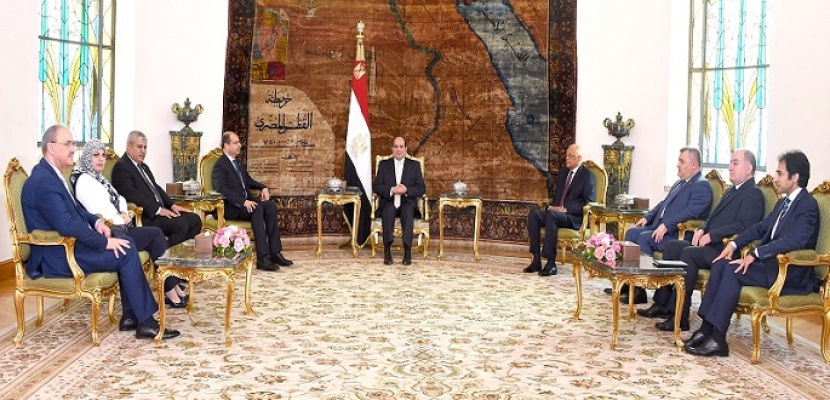 الرئيس السيسى يؤكد لرئيس مجلس النواب العراقى موقف مصر الداعم لوحدة واستقرار العراق