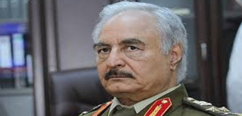 خليفة حفتر: لن نسمح للميليشيات بالانضمام للجيش الليبي