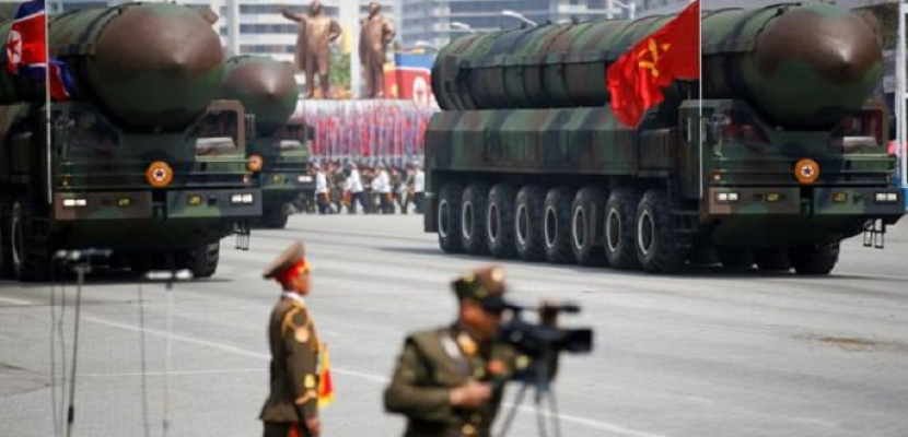 أساهي: أمريكا طلبت من كوريا الشمالية مواد نووية عابرة للقارات