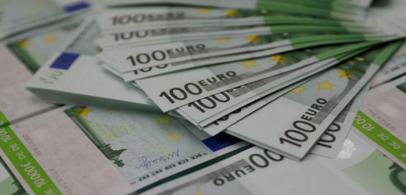 اليورو يعانى مع تلاشى آمال حزمة تحفيز أمريكية وانتشار كورونا