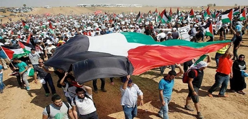 غزة تستعد لجمعة “لن تمر المؤامرة على حقوق اللاجئين”