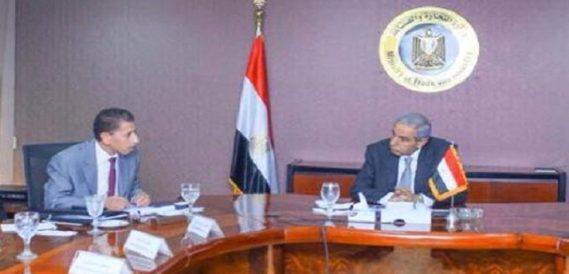 وزير التجارة يبحث مع صندوق النقد العربي آليات تمويل المشروعات
