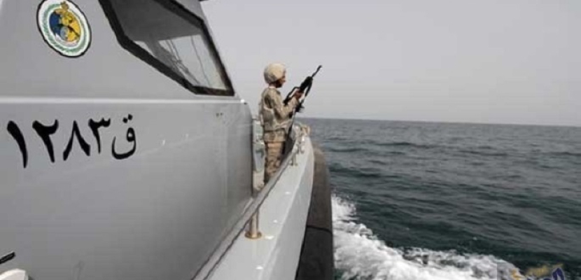 السعودية والإمارات تسيّران جسرا بحريا لإغاثة الحديدة