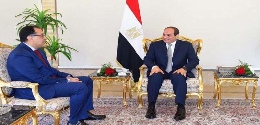 رئيس الوزراء يهنئ الرئيس السيسي بذكرى عيد تحرير سيناء