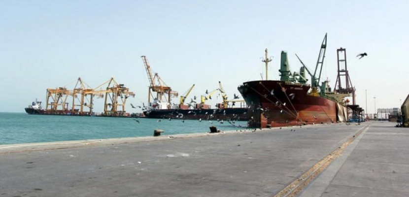 التحالف العربي: ميليشيات الحوثي مازالت تتعمد تعطيل دخول وتفريغ السفن