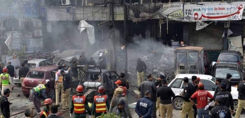 إصابة 12 شخصا جراء انفجار بمخبز فى مدينة لاهور الباكستانية