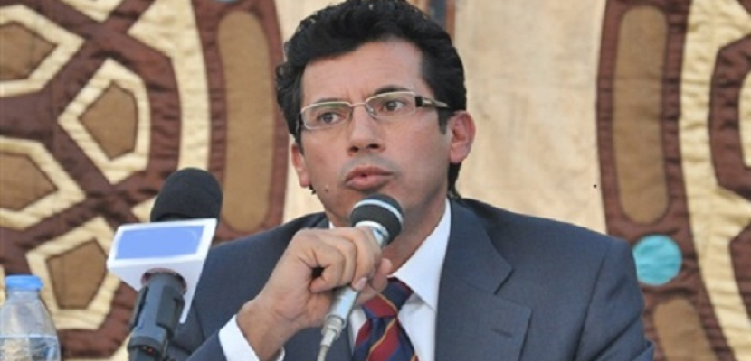 أشرف صبحي يبحث مع وزيرة الشباب التونسية سبل تعزيز التعاون