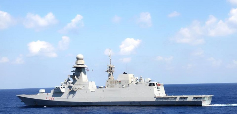القوات البحرية المصرية والفرنسية تنفذان تدريب بحري عابر بنطاق البحر المتوسط