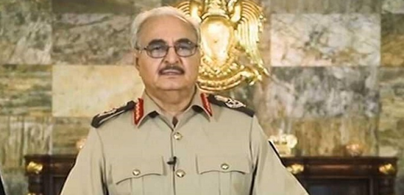 حفتر: قطر حاولت إثارة الفتنة بين ليبيا والجزائر