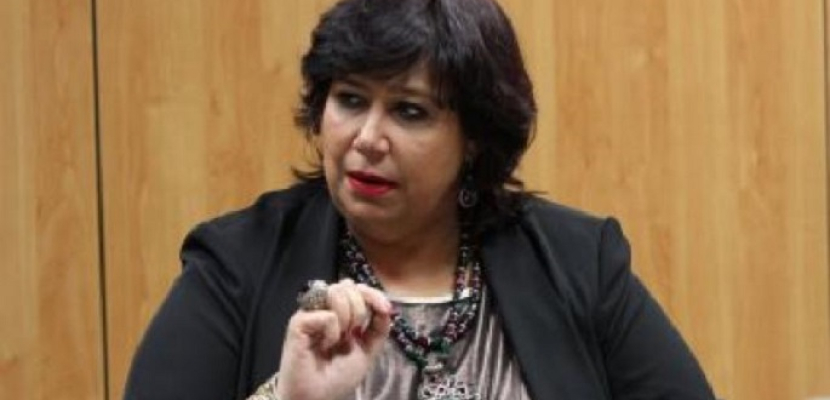 وزيرة الثقافة تمثل مصر في مهرجان “البُردة” بأبوظبي
