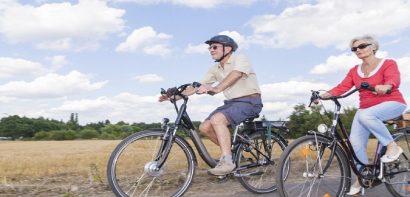 ركوب الدراجات لكبار السن يساعد على تنشيط الغدد الصماء