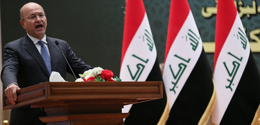 الرئيس العراقي يؤكد ضرورة بناء جيش وطني متطور يساهم في عملية الإعمار