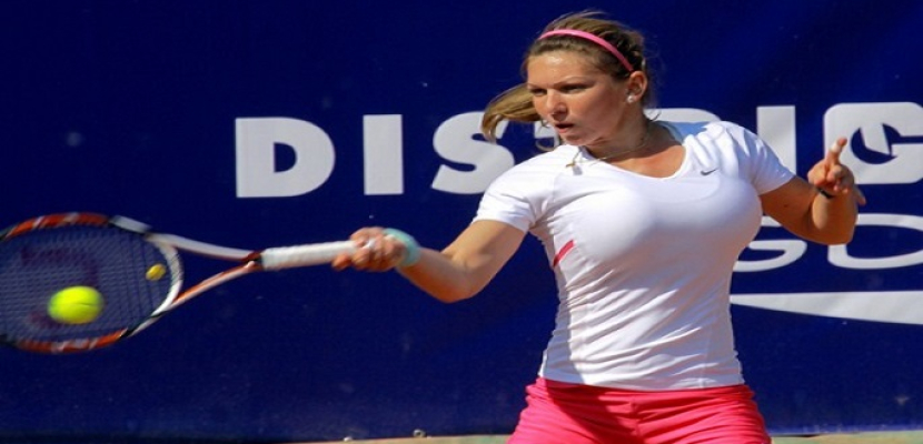 الرومانية سيمونا هاليب تواصل صدارة التصنيف العالمي للاعبات التنس