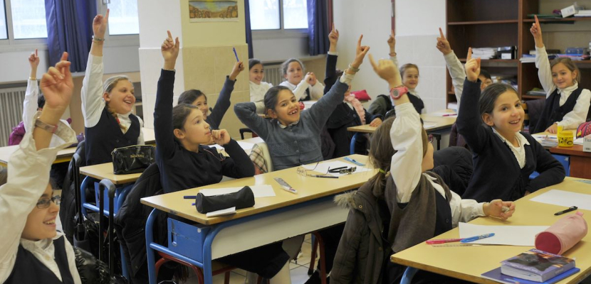 فرنسا تدرس تعليم اللغة العربية في المدارس الحكومية