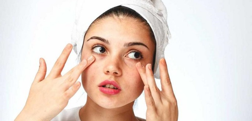 4 وصفات طبيعية لتقشير البشرة لإزالة الجلد الميت