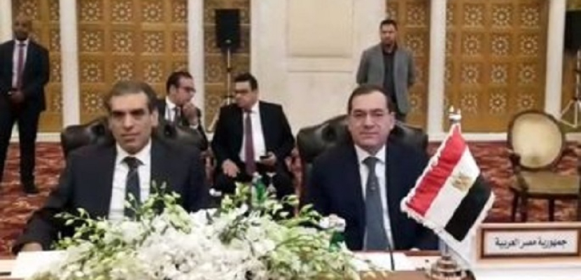 الملا يبحث تعزيز التعاون مع وزراء البترول العرب خلال الاجتماع الوزاري لـ “أوابك” بالكويت
