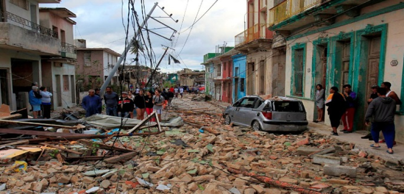 أقوى إعصار يضرب كوبا منذ ما يقرب من 80 عاما يقتل أربعة أشخاص على الأقل